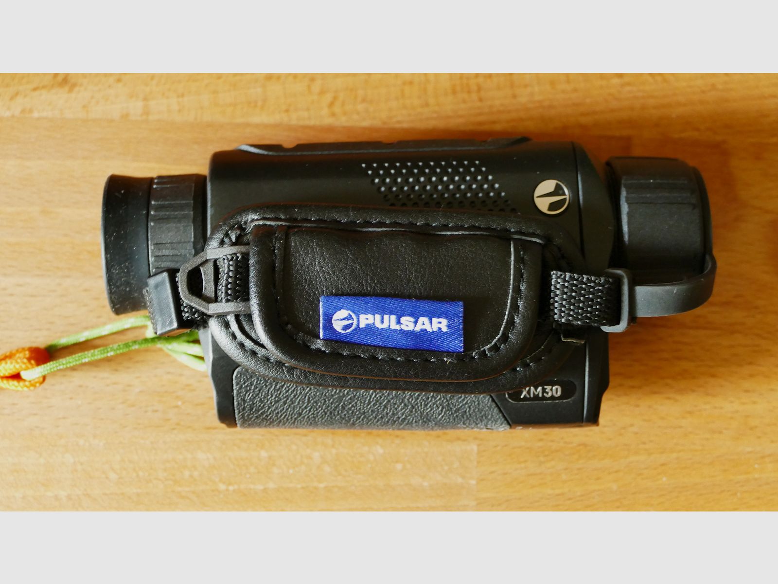 Sehr gut erhaltenes und wenig benutztes Wärmebildhandgerät PULSAR Axion Key XM30