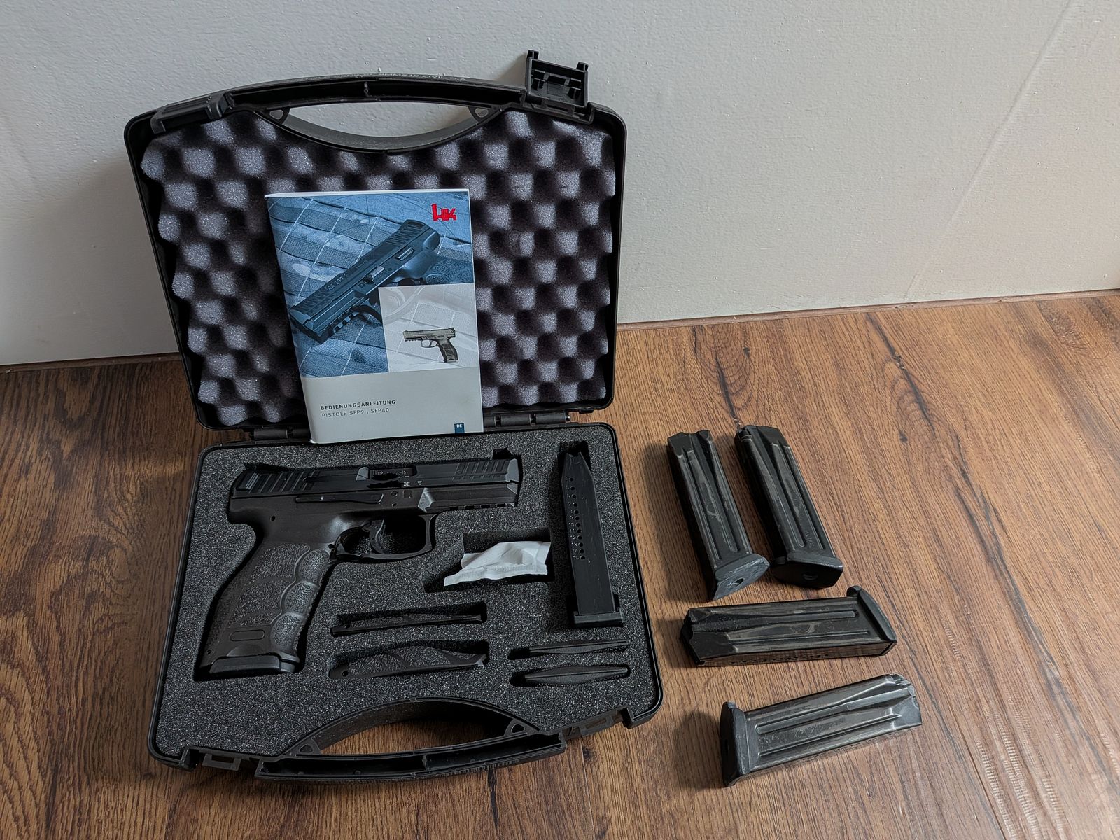Heckler & Koch SFP9 SF 9x19mm 9mm like new, incl. 6 original magazines & accessories