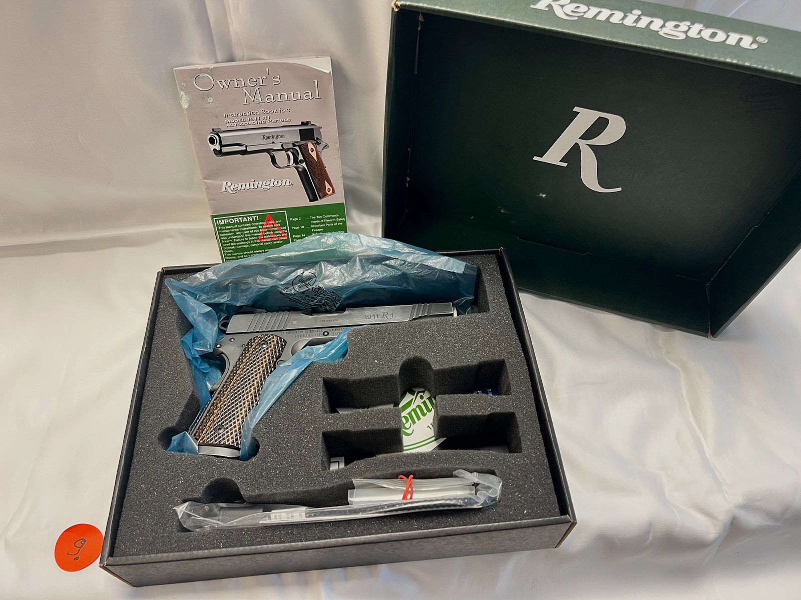 Remington 1911 R1 9 mm Luger – pistolet kat. B, oryginalne opakowanie – broń dziedziczona Vorarlberg, zdjęcie 2 z 6