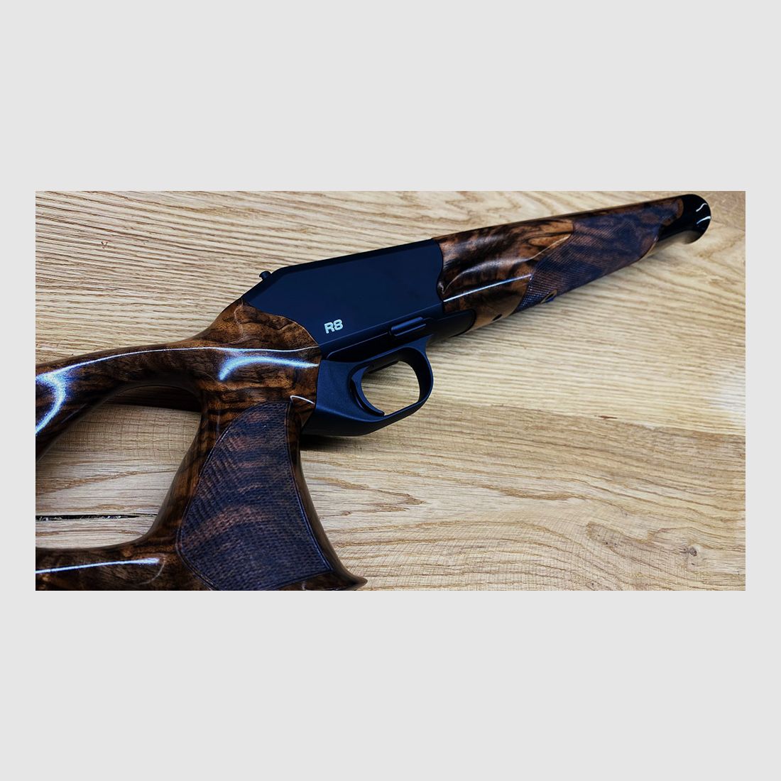Blaser R8 Success Culata / Clase de madera 9 / Super acabado / CULATA DE SUEÑO DE CLASE EXTRA