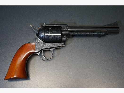 Uberti 1873 Cattleman Target mit Gravur