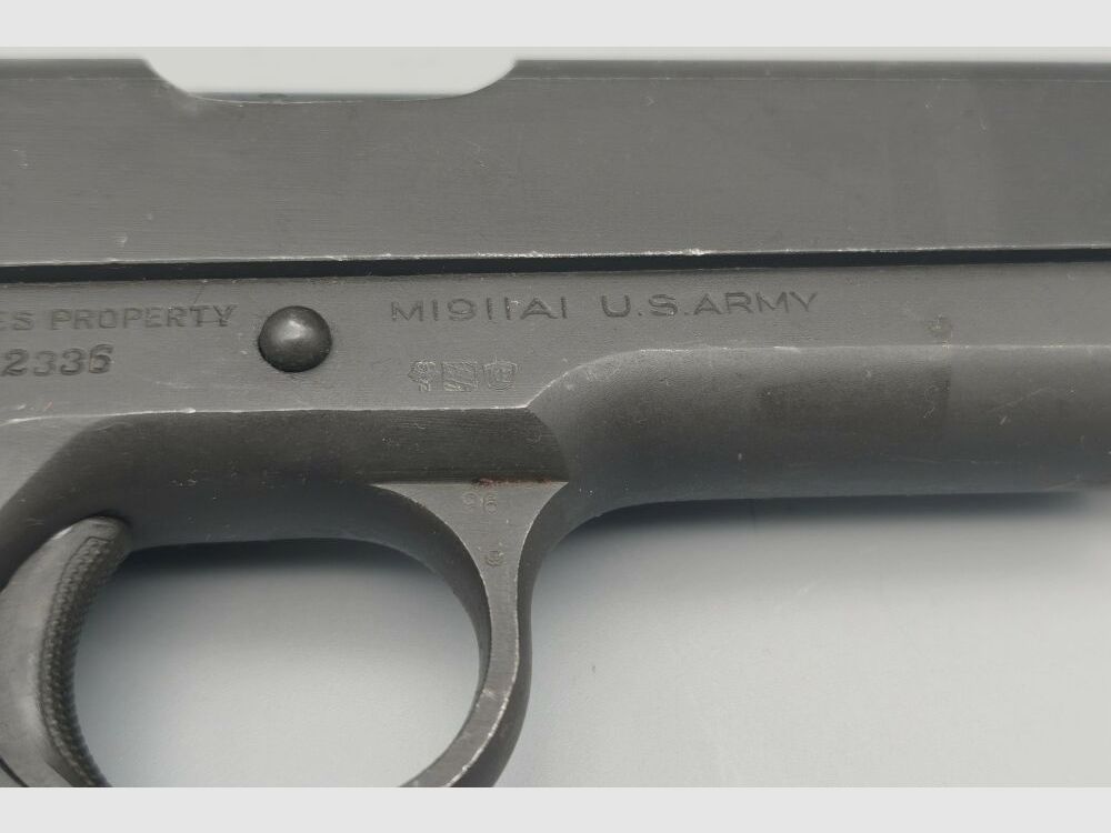 Colt 1911 A1 United States Property U.S. Army R .45Auto