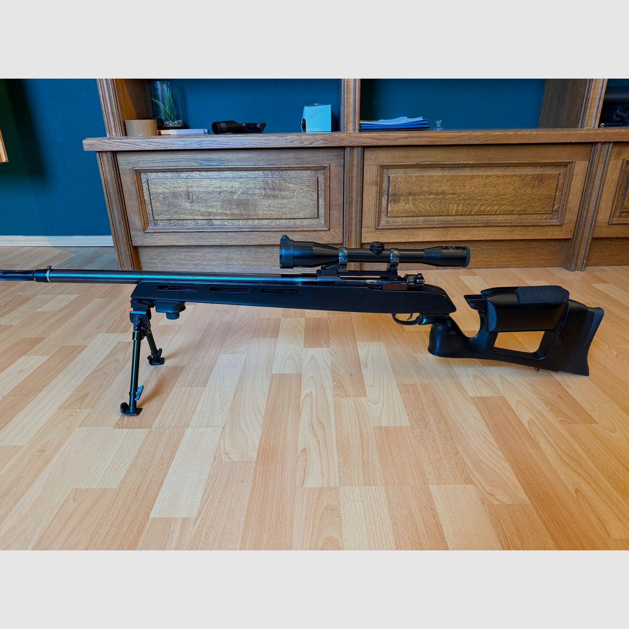 Sporting bolt-action rifle based on FN 30-11 Belgian sniper rifle for right- and left-handed shooters