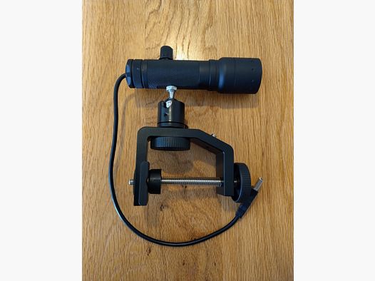 LED-Rotlichtstrahler Schweinwerfer 3