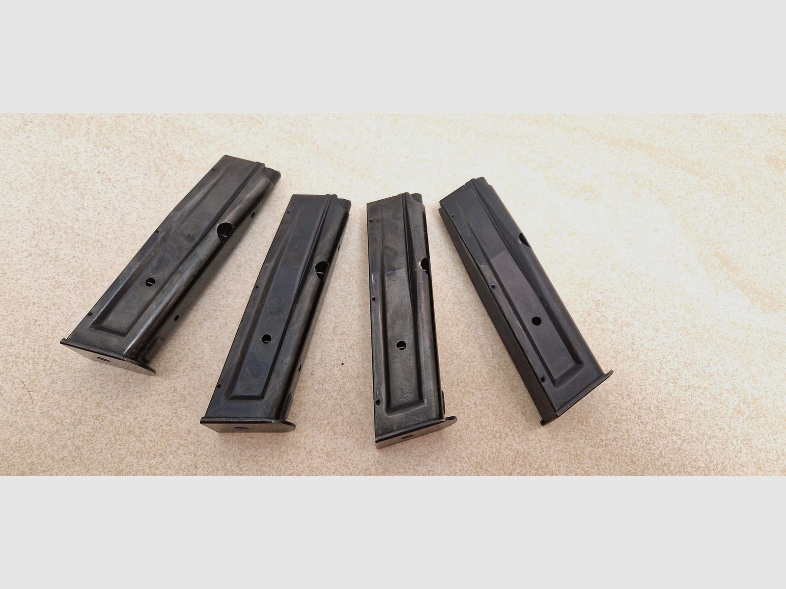 ••• Metall - Magazin für Browning GPDA 8 •••