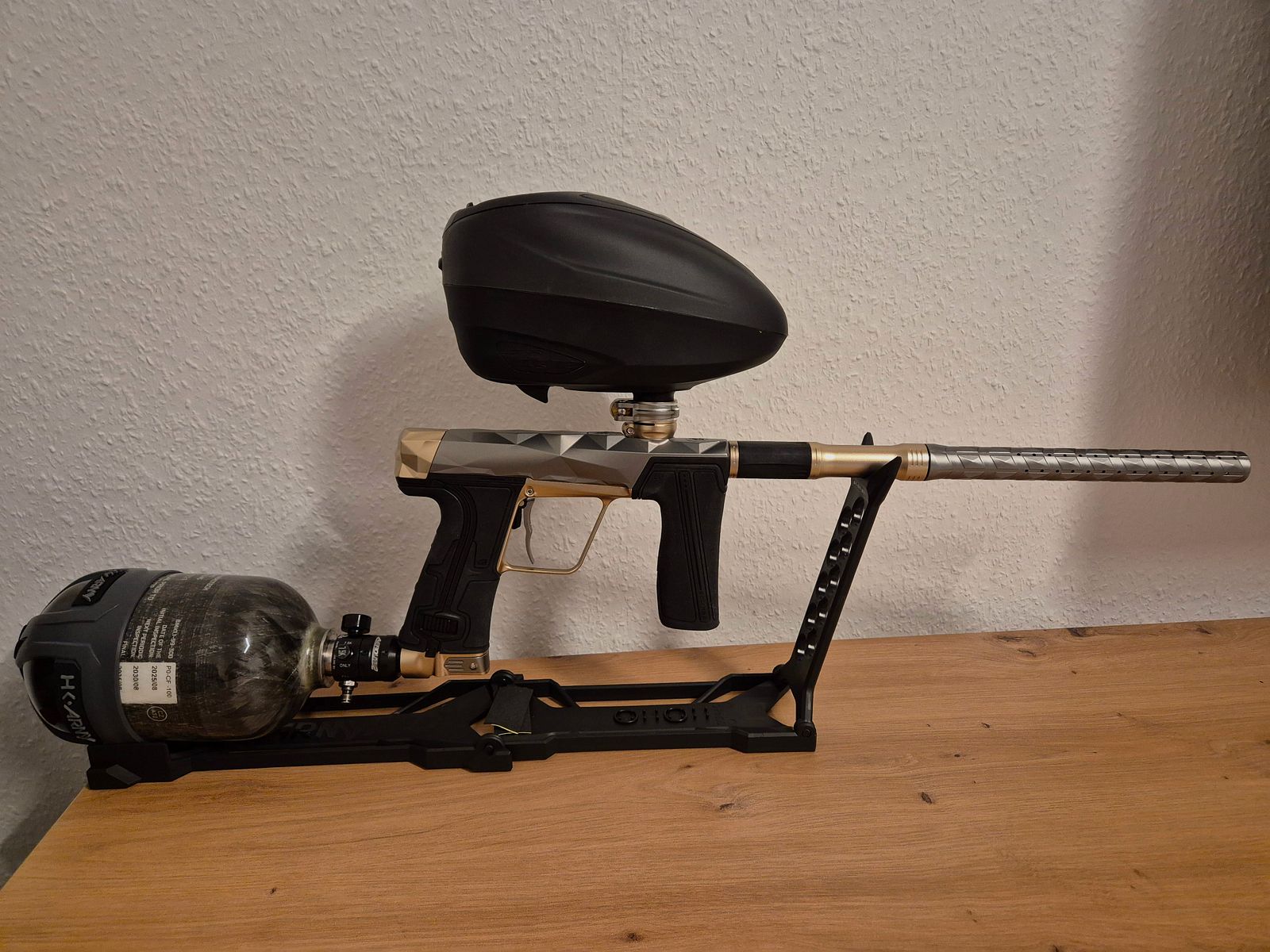 Paintball-Komplettausrüstung zu verkaufen – Planet Eclipse CS3 Pro Infamous – Neuwertig