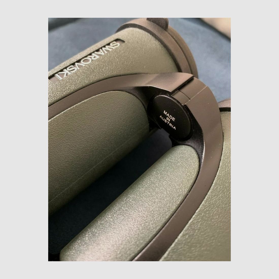 Fernglas: Swarovski EL 10x50 Swarovision