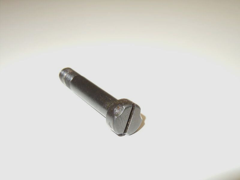 Systemschraube / Kastenschraube Lang für Mauser K98, original Teil