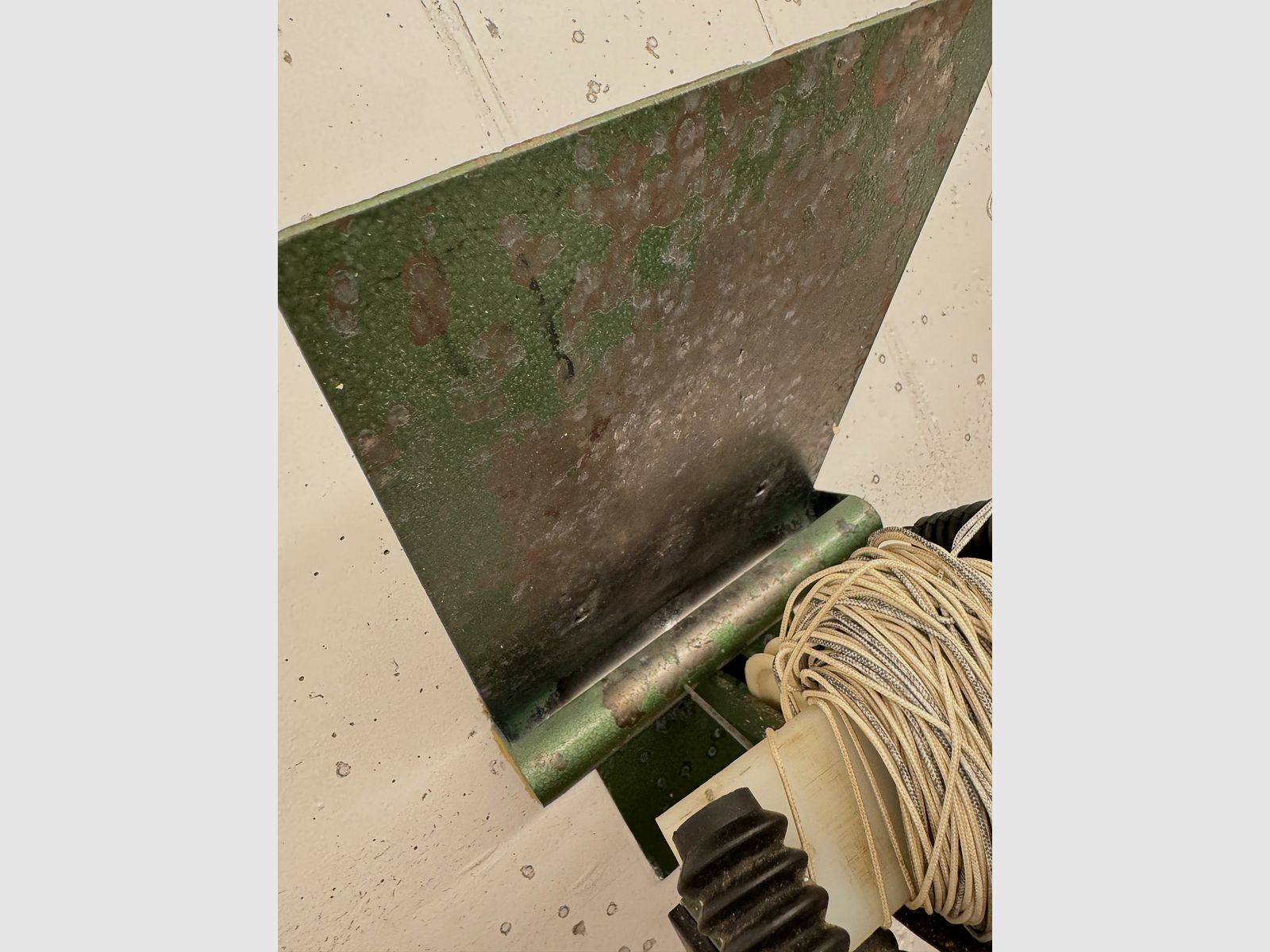 Impianto di tiro a bersaglio Johannsen - 10 metri - elettrico - incl. cattura proiettili, supporto bersagli e illuminazione