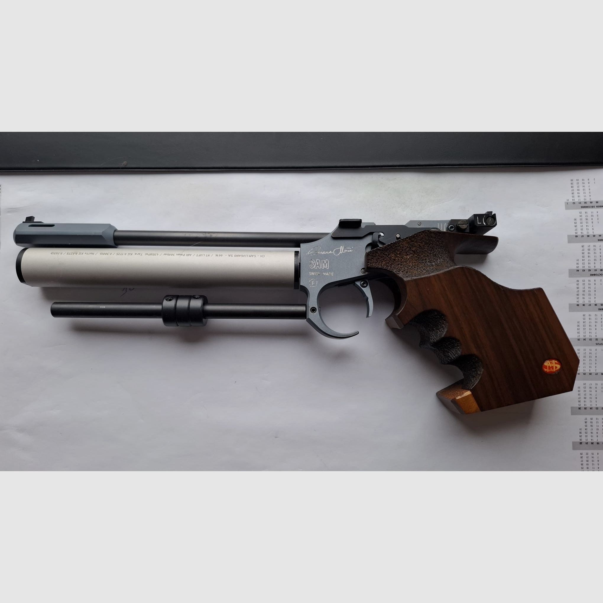 Pistolet à air Anschütz SAM M10 Cal.4,5