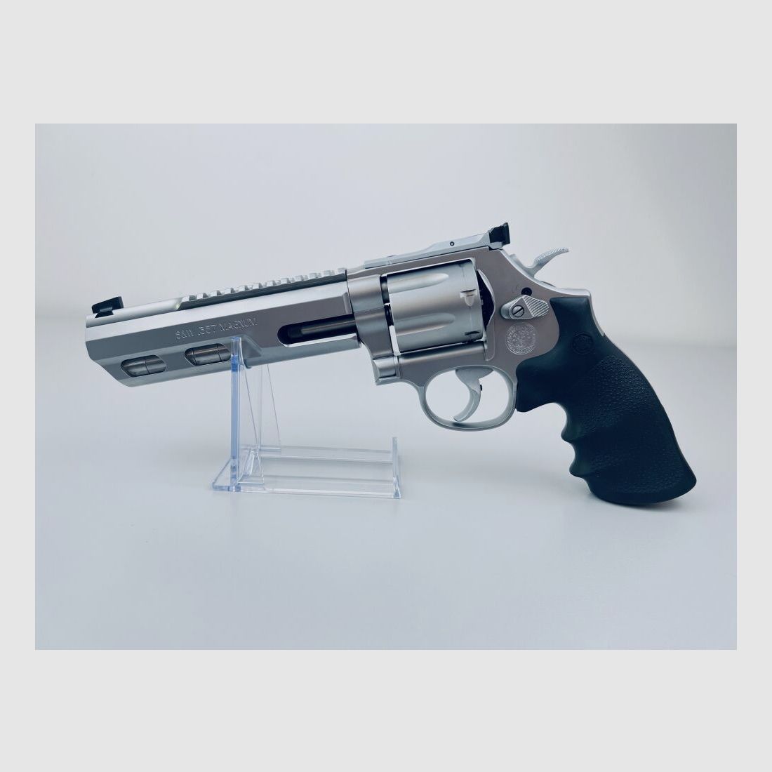 Smith & Wesson Modèle 686-6 Champion Universel