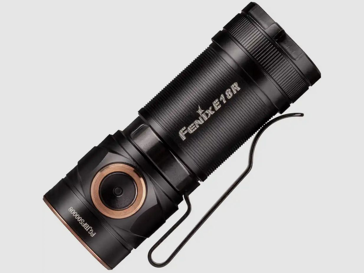 Fenix Lampe E18R