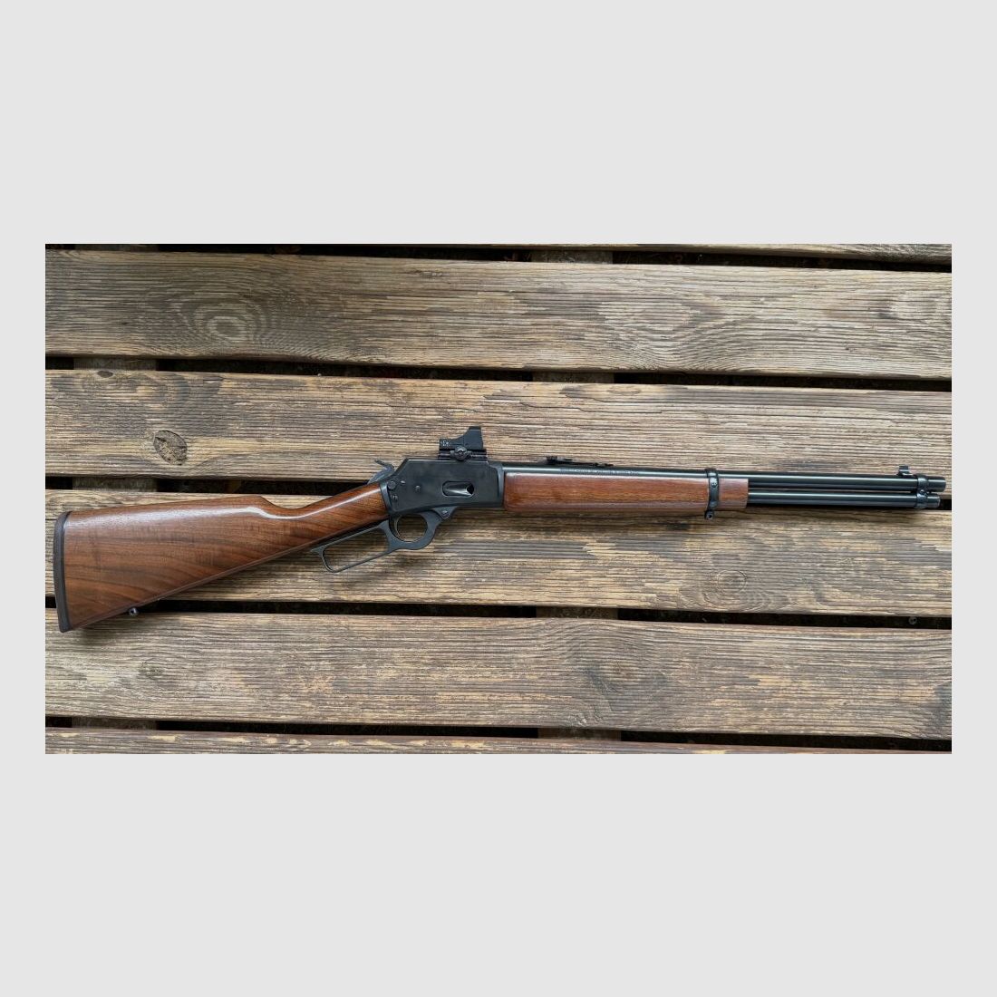 Marlin Mod. 1894 mit Red Dot Sutter .357Mag