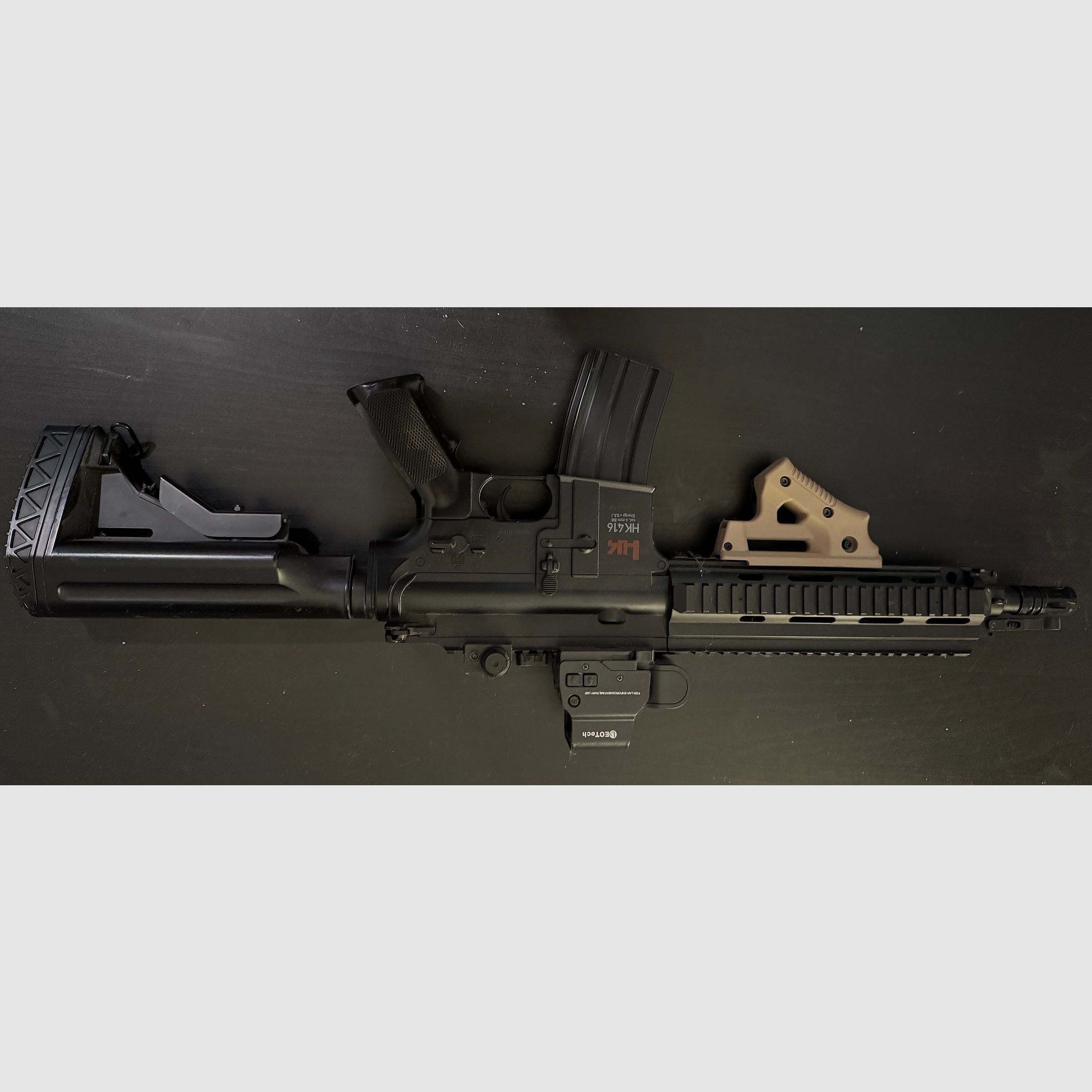 <I am offering an M416 from H&K AEG with 0.5 Joules.>