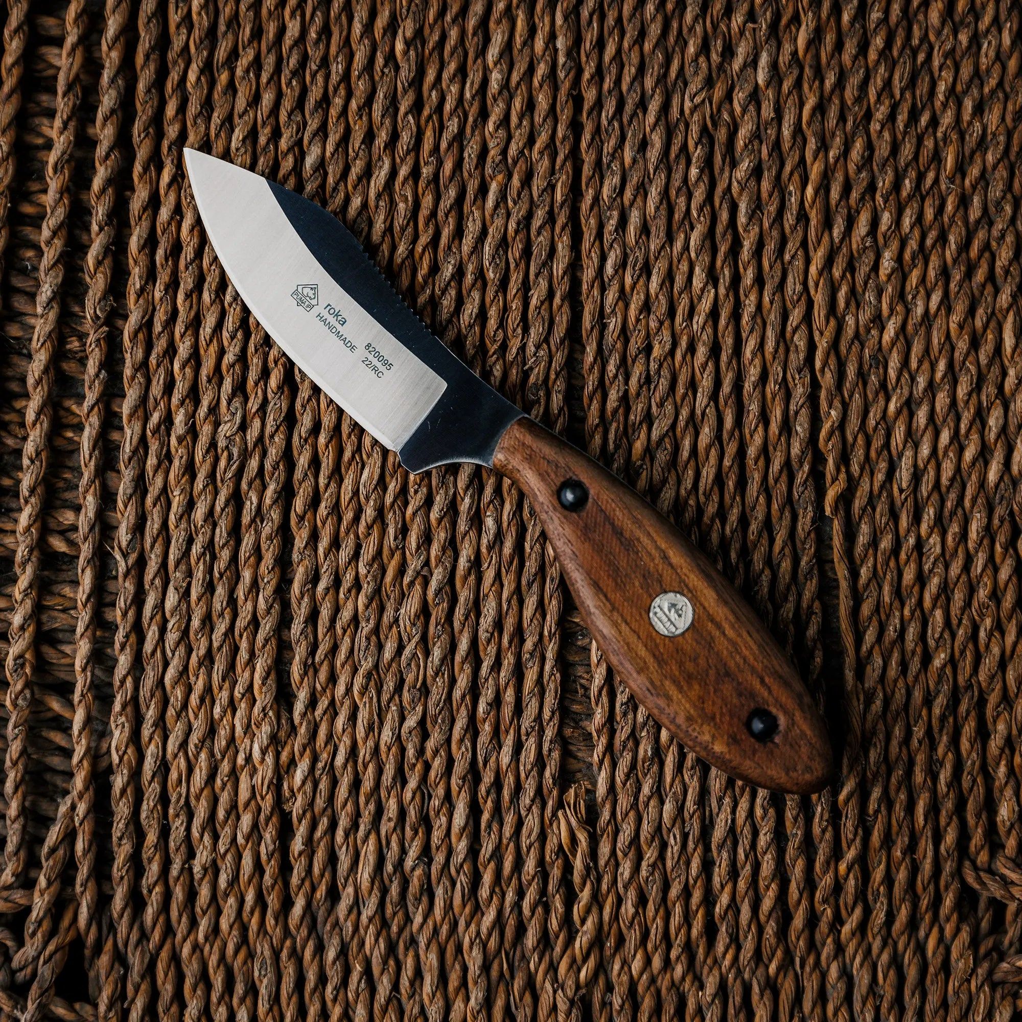 PUMA IP roka, walnut wood
