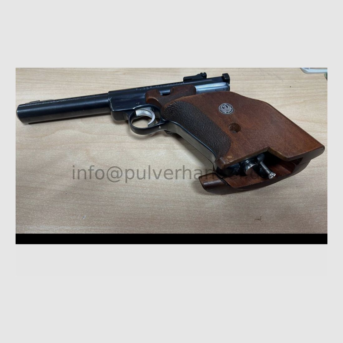 Ruger Mark II Target z uchwytem formowanym .22lr