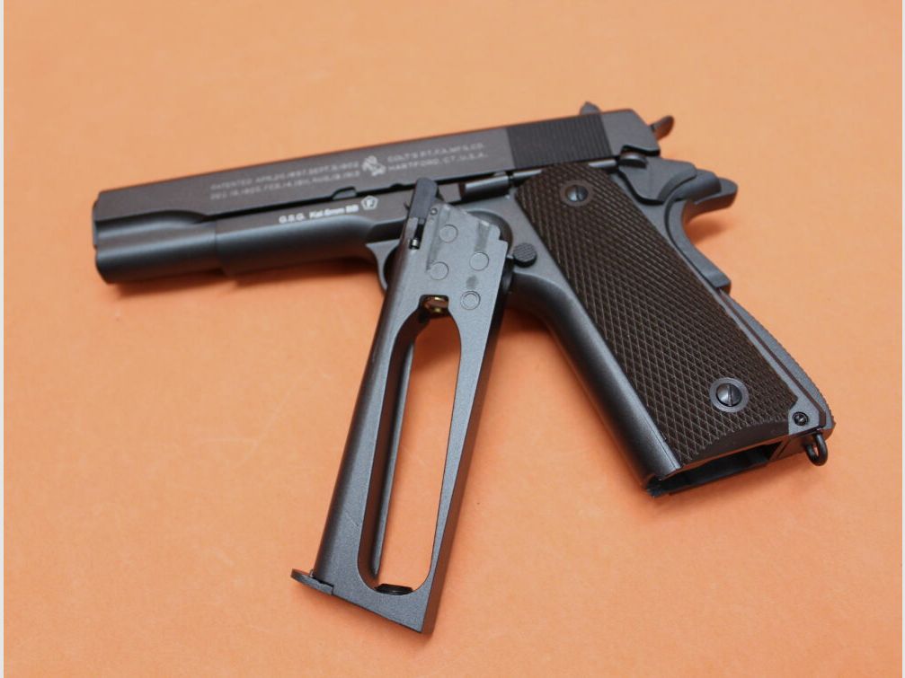 KWC. Airsoft CO2BB 6mm(Bullet) Colt® M1911A1 Pistole System CO2-Blow-Back (Semi-Auto)/ BAX S