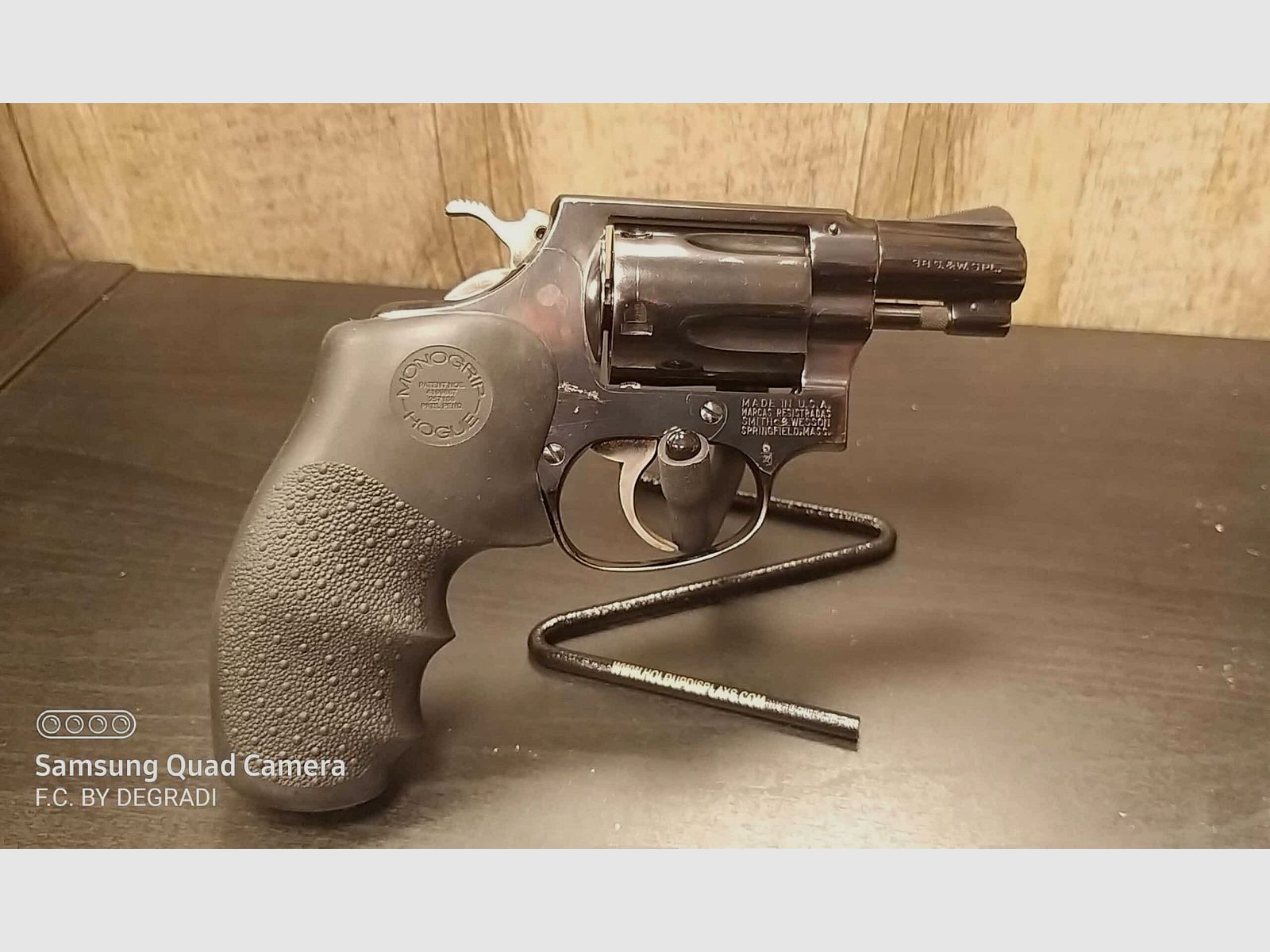 SMITH & WESSON Model 36, afbeelding 2 van 3