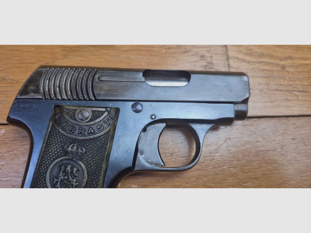 Piccola Pistola Semiautomatica Errasti Modello 1912 – Cal. 6.35 Browning / 25 ACP – Ottima copia spagnola del Browning 1906 – Arma con due finiture e impugnature in corno – TBE++, immagine 16 di 17