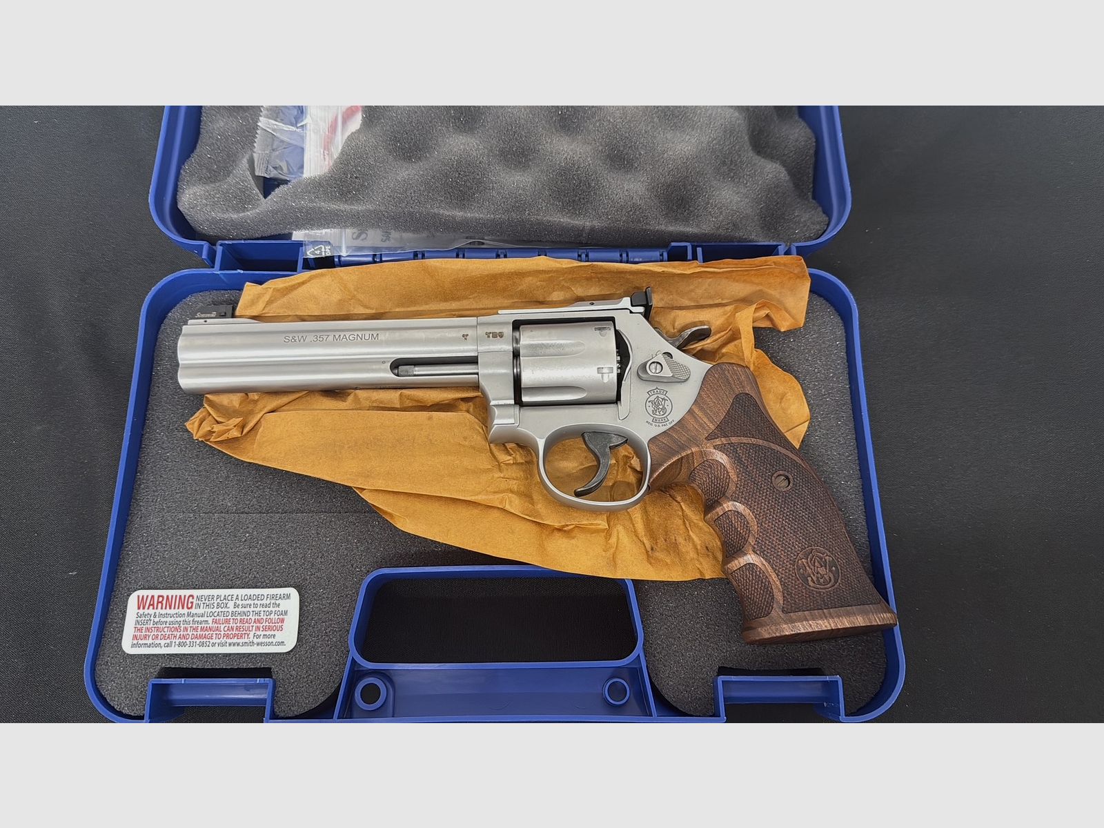 Smith u. Wesson Matchmaster 6" roestvrij staal mat Kaliber .357Mag
