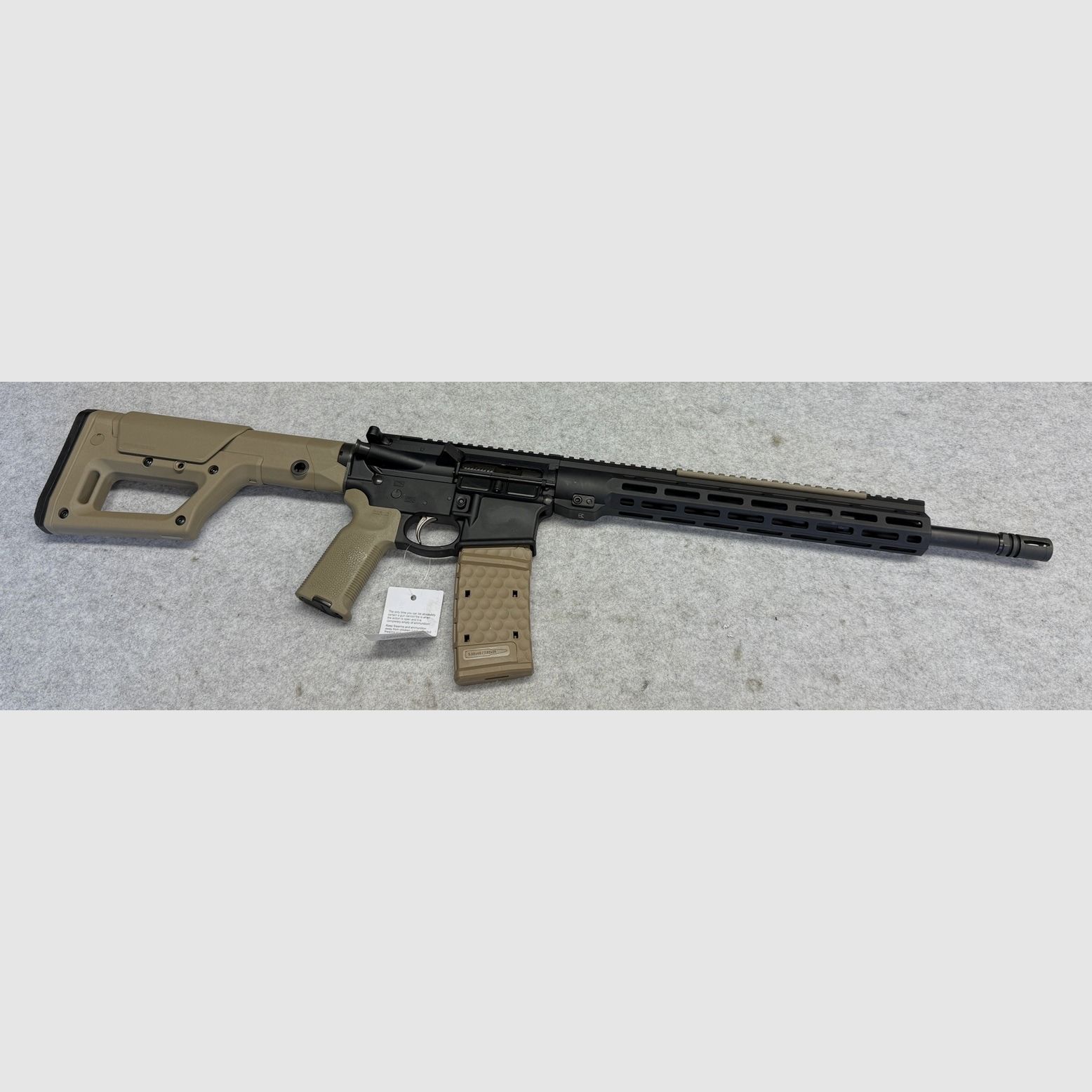 SAVAGE MSR-15 Recon Gen. 2 in het kaliber .223 Remington 16,75" loop FDE Sniper Edition