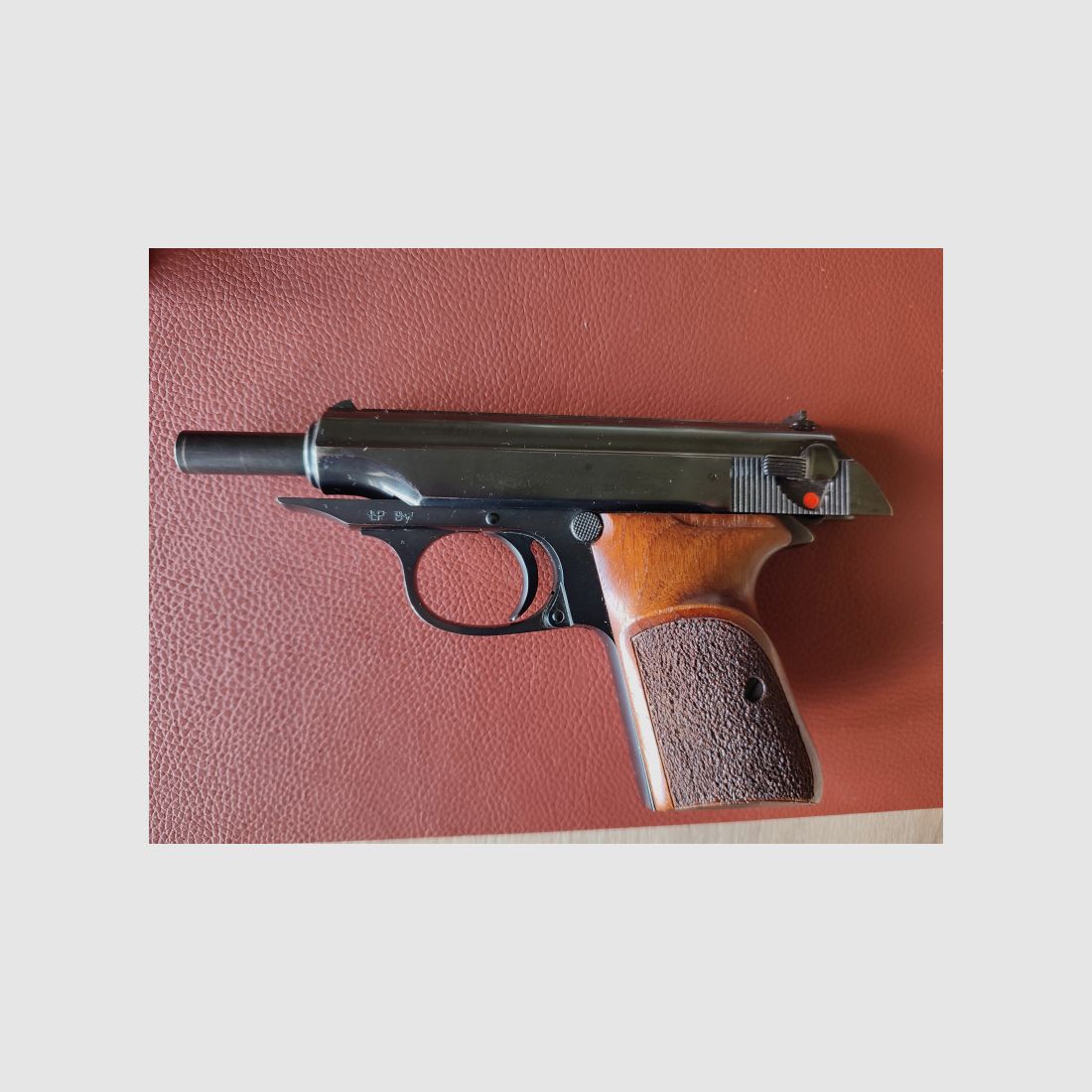 Walther PP Cal. 7,65 - Nill Griffschalen