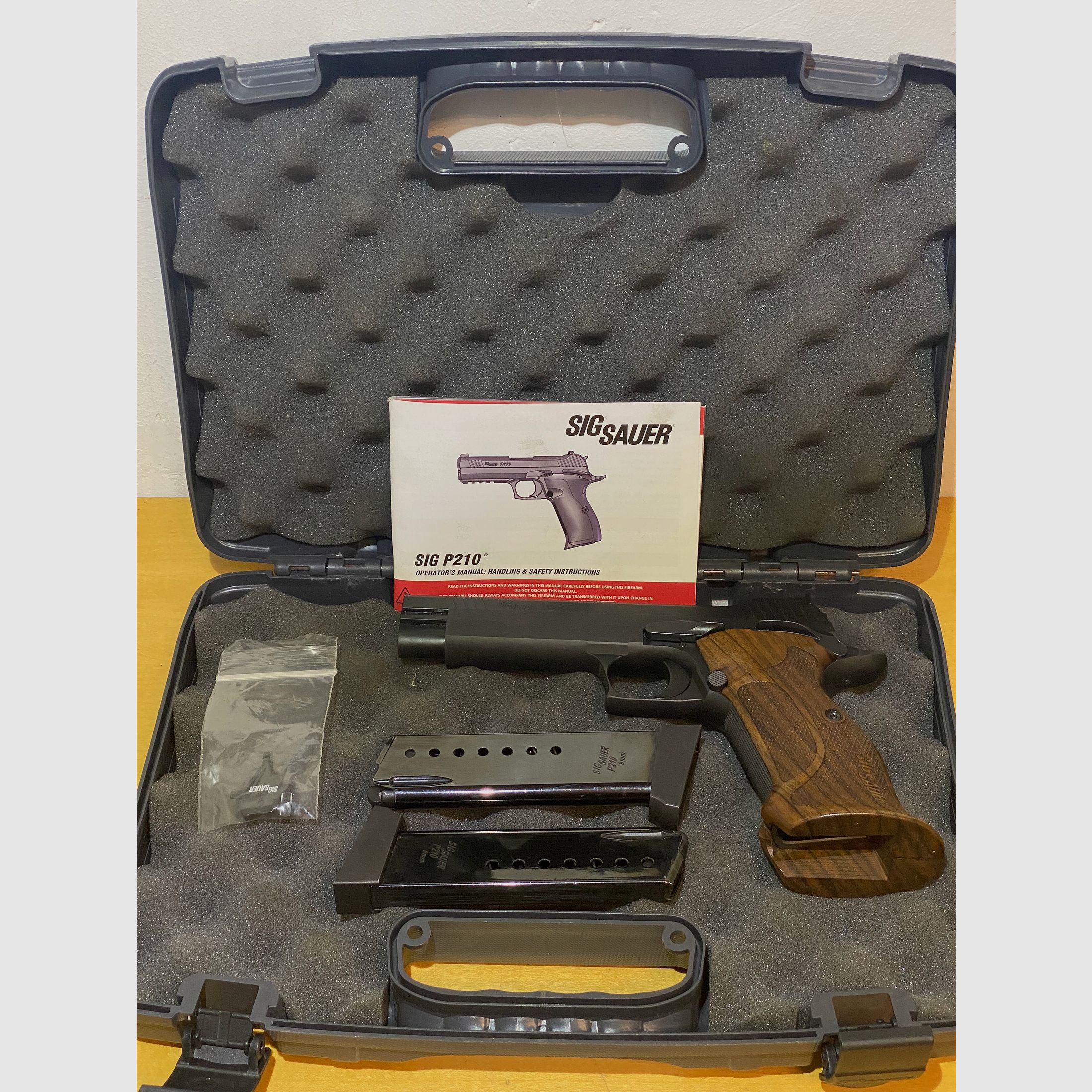 Sig Sauer P210 Target, 9mm Luger, Top Zustand, -Schnäppchen-