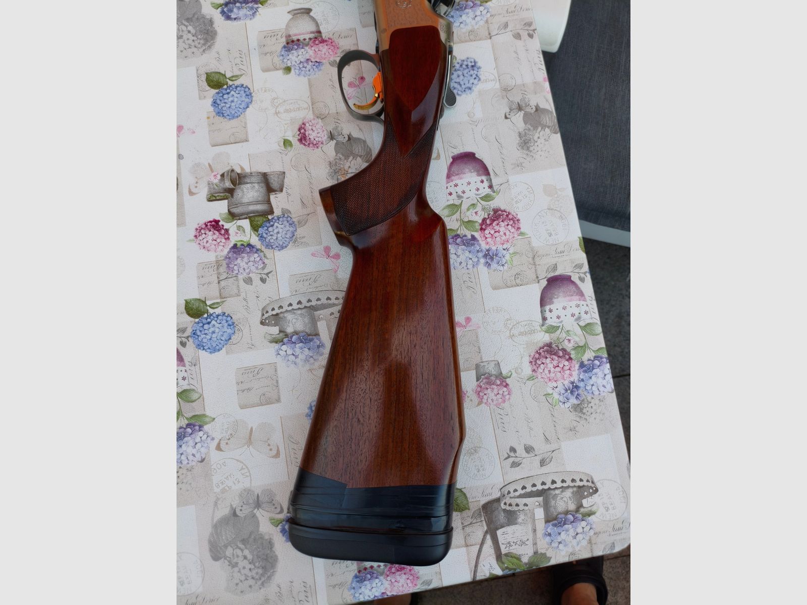 Escopeta doble B 525 Liberty Light calibre 12/76 con garantía hasta nov 2027