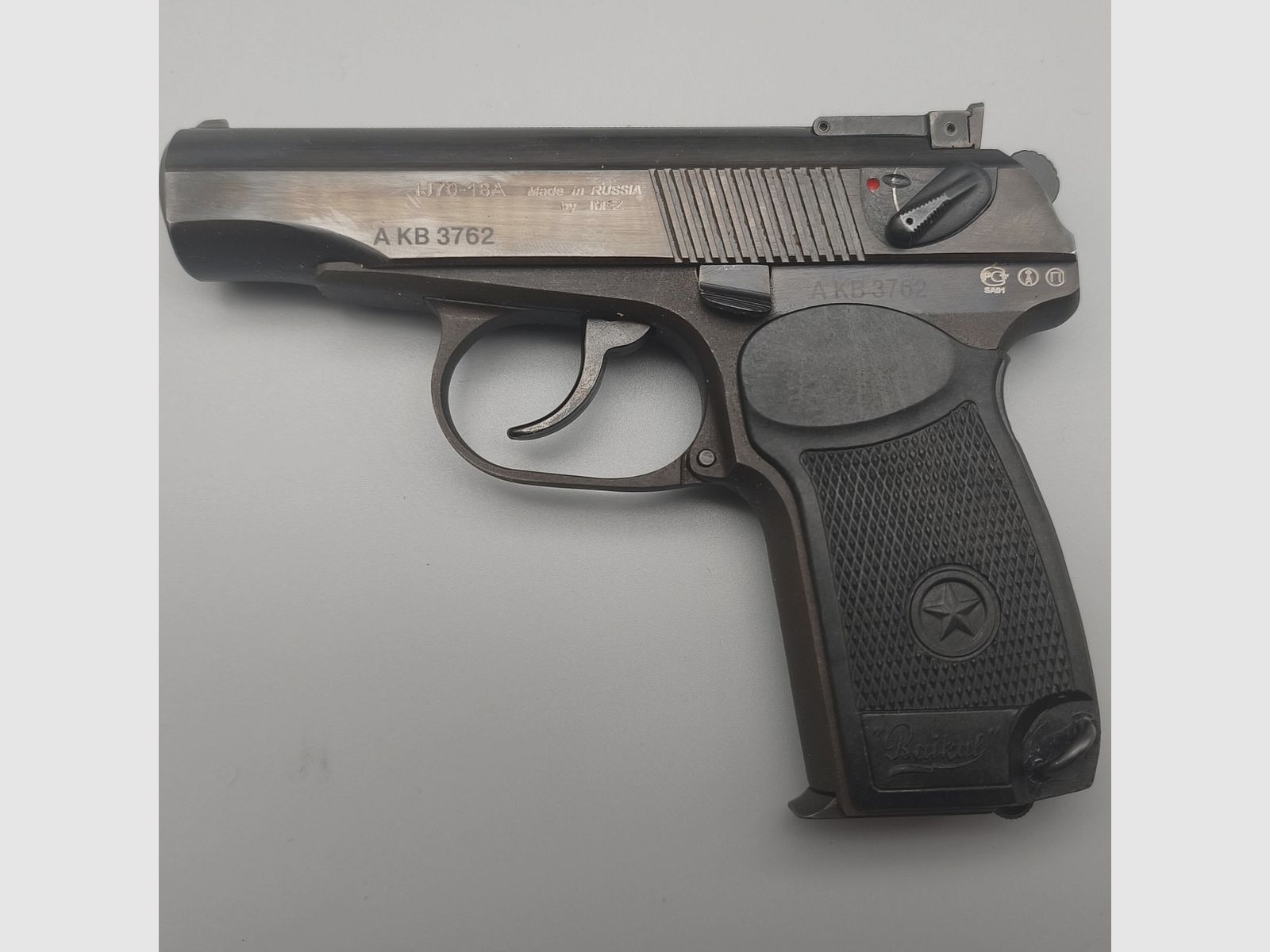 Makarow IJ70-18A Sporting PM Pistole 4mm M20 Ex 9mm Makarow Mit Holster MDI