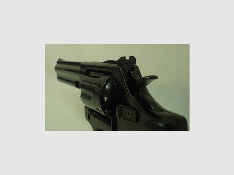 Ekol Viper Kal.9mmRK - 4,5'' Lauf,schwarz,6Schuss