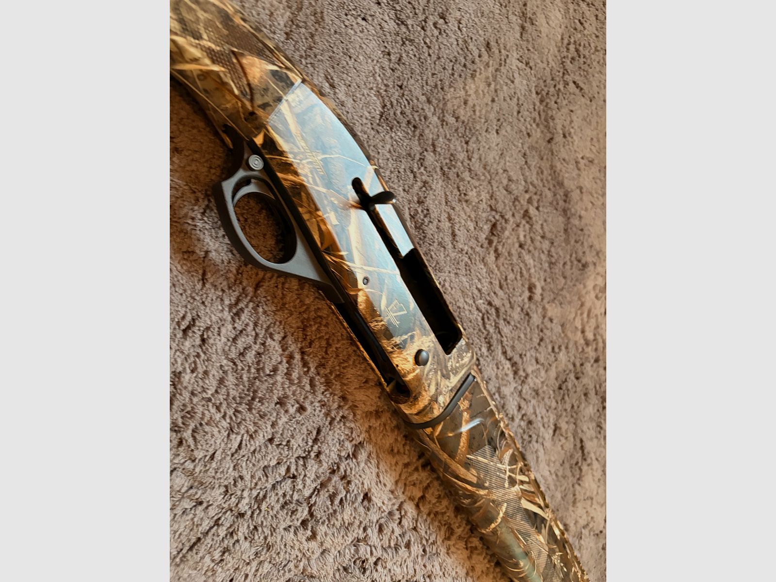 Armsan Phenoma Realtree Max-5 Halbautomatische Flinte 12/76