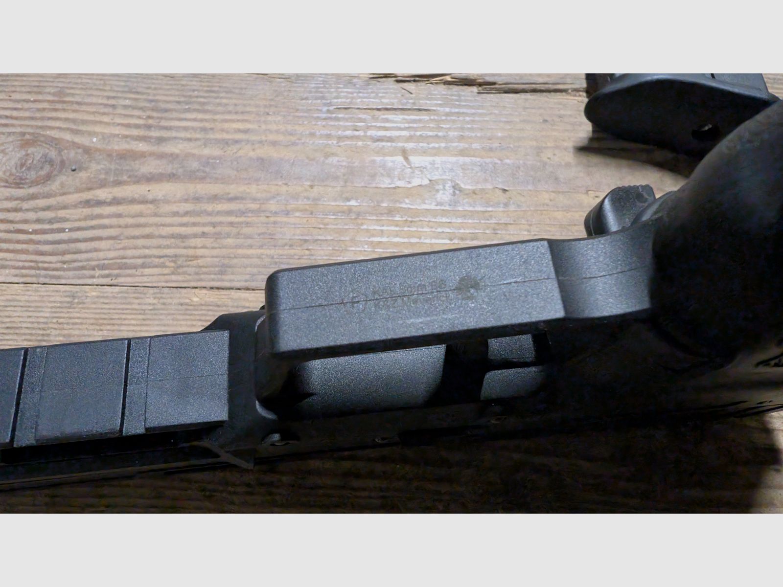 Airsoftpistole "Maverick" im FN 5-7 Design 