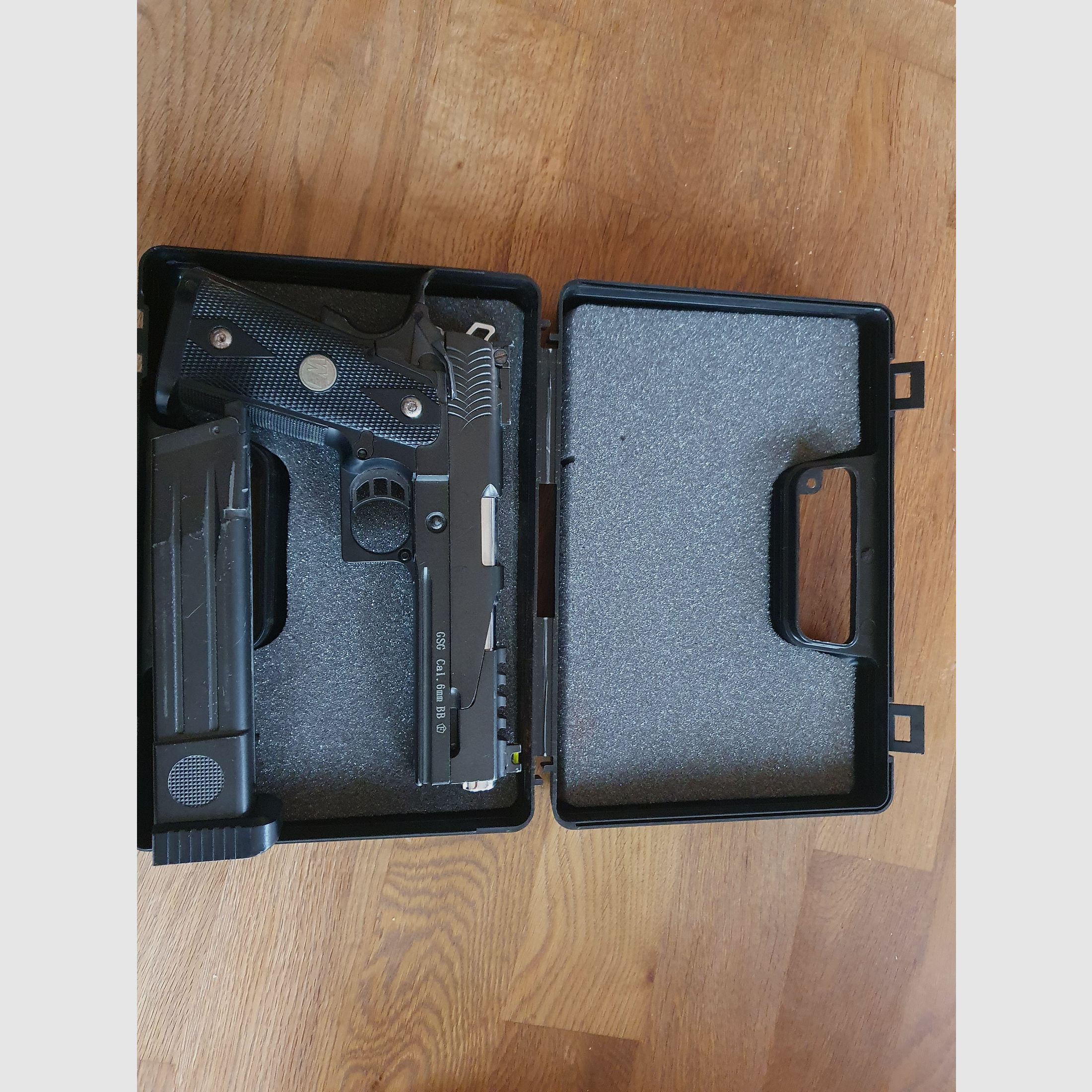 Co2 Softair von Wei-ETech Model Hi-Capa 5.1 Type-B Dragon Vollmetall GBB 6mm  schwarz