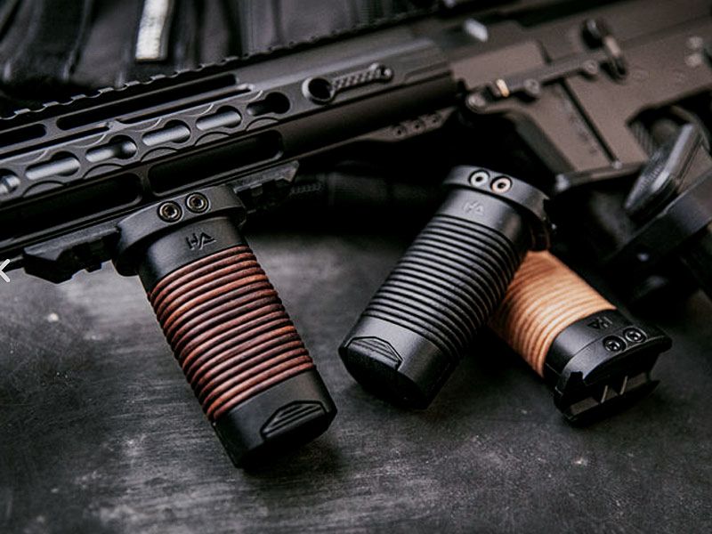 HERA ARMS HFGL-agarradera delantera con envoltura de cuero negro