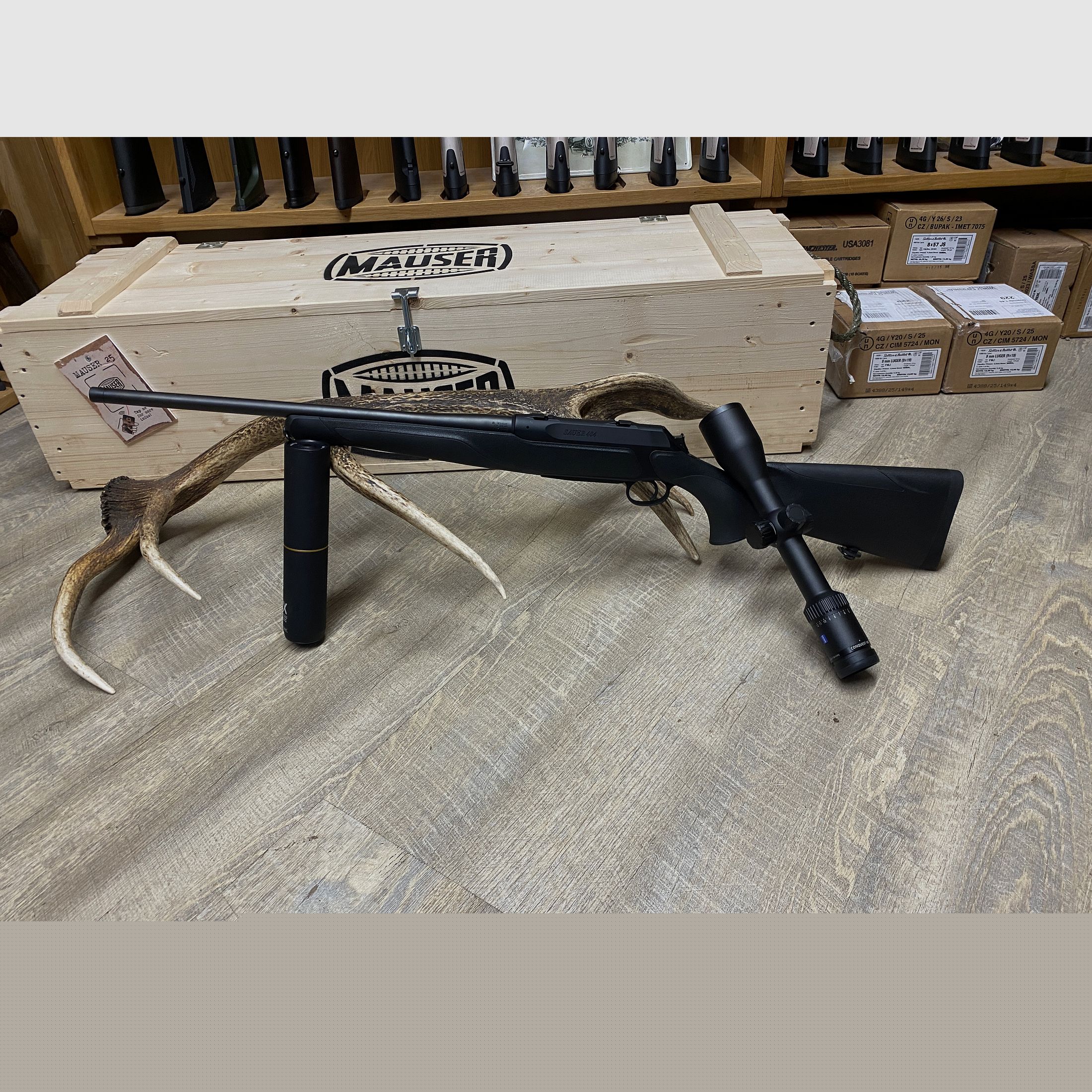 Sauer 404 Classic XT, with Zeiss Conquest V6 2-12x50 M, FULL SET