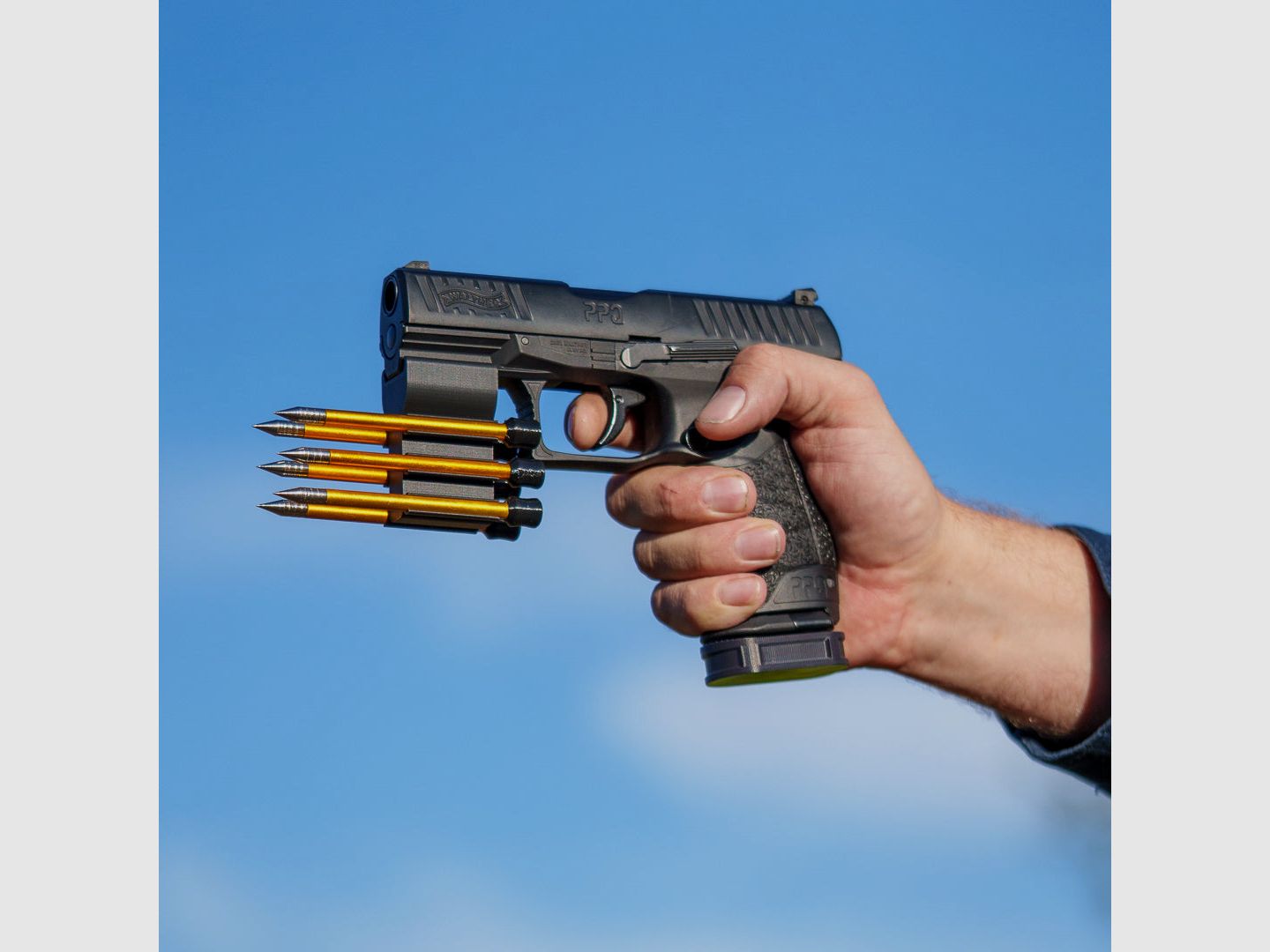 BUNDLE | ARROW HOLDER | Soporte para flechas + 6 flechas | ROJO o Negro | Walther PPQ M2 | T4E TPM1 | PDP Compact 4