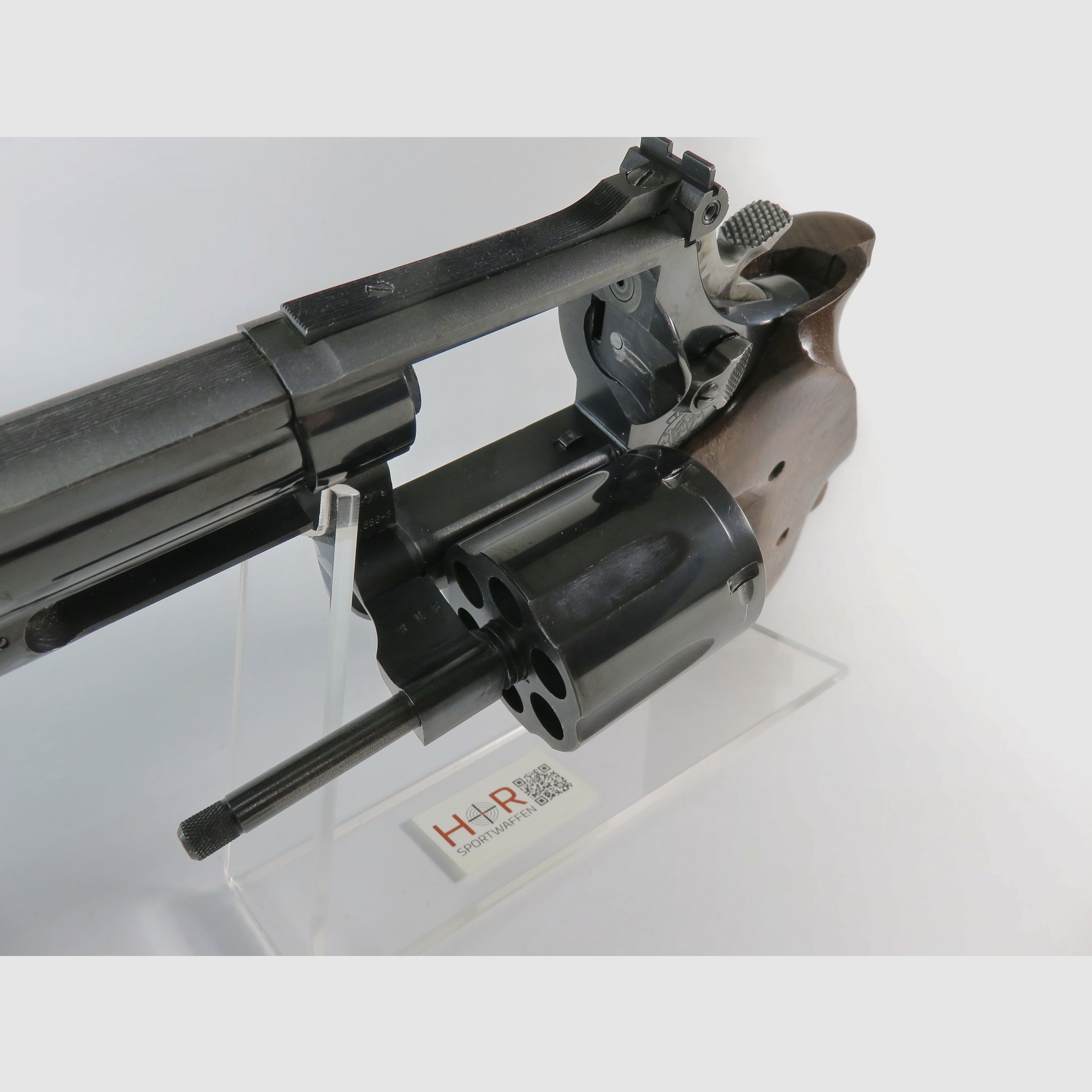 Revolver Smith & Wesson, Modell 586-3 | .357 Mag | 6 Zoll | Brüniert | Top-Zustand