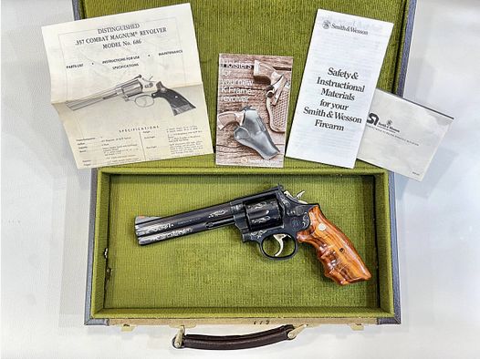 SMITH&WESSON 586 ENGRAVING – 357 MAG.