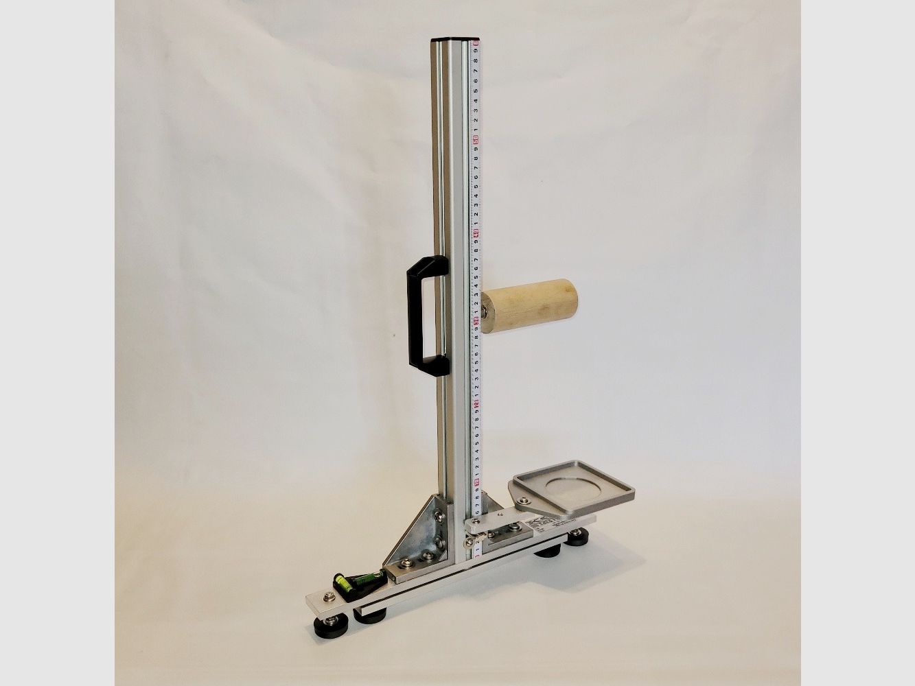 KGF Auflagestativ - Auflageständer Alu X-600-Ultimate klappbar mit Buchenholz-Auflage, Waage, Griff, Maßband + Munitionshalter