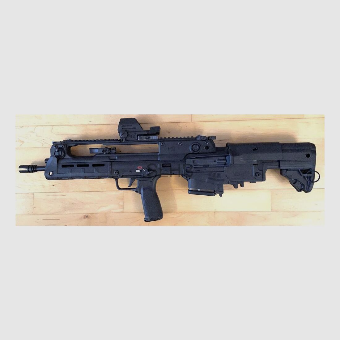 HS (Springfield) Helion VHS 2s komplett mit AR15-Magazinadapter, 3 Magazinen und Koffer