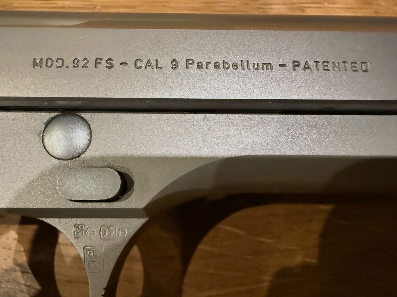 Beretta 92FS - stal nierdzewna