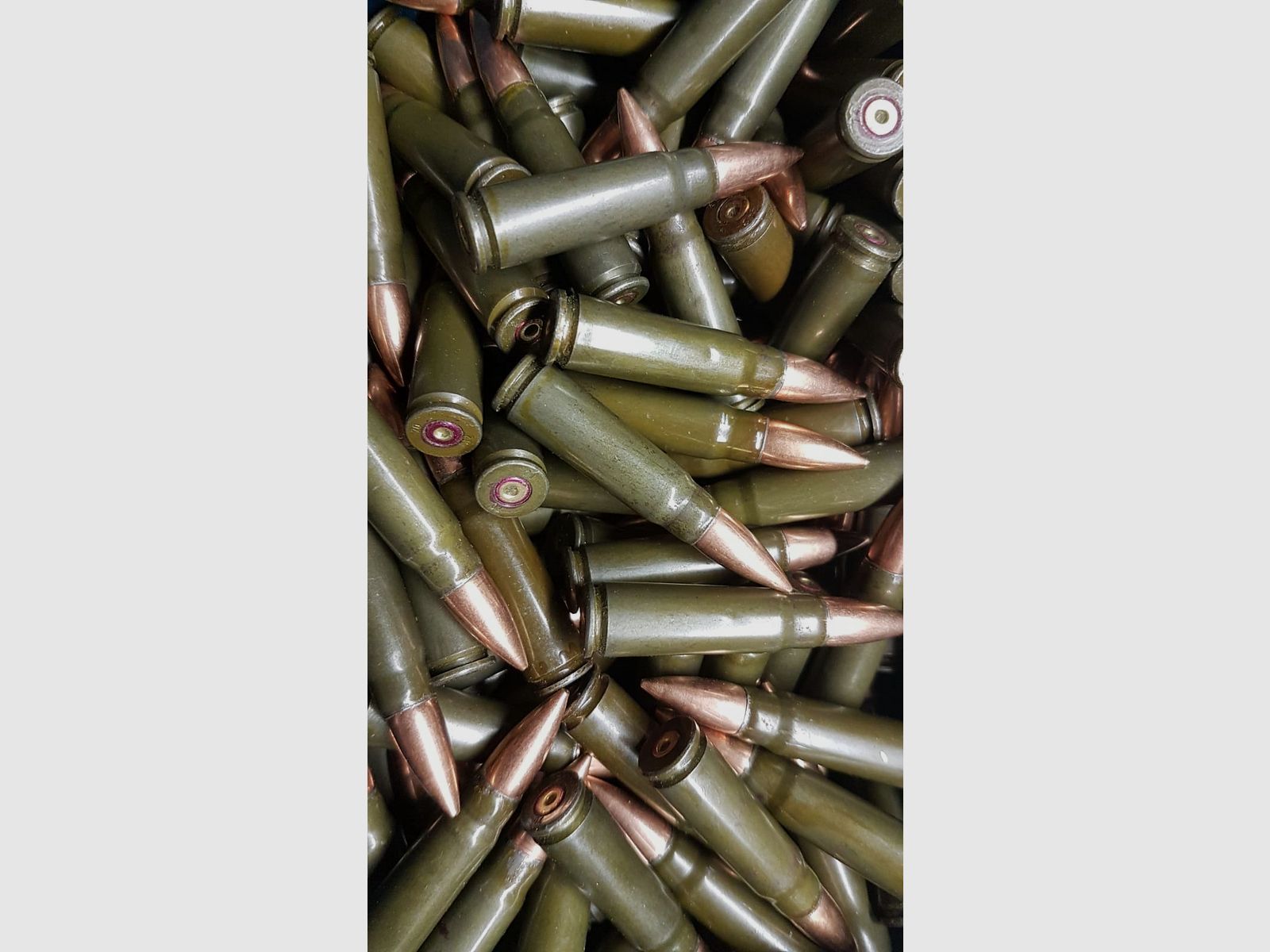 10 stück AK 47 Deko Patronen in Grün