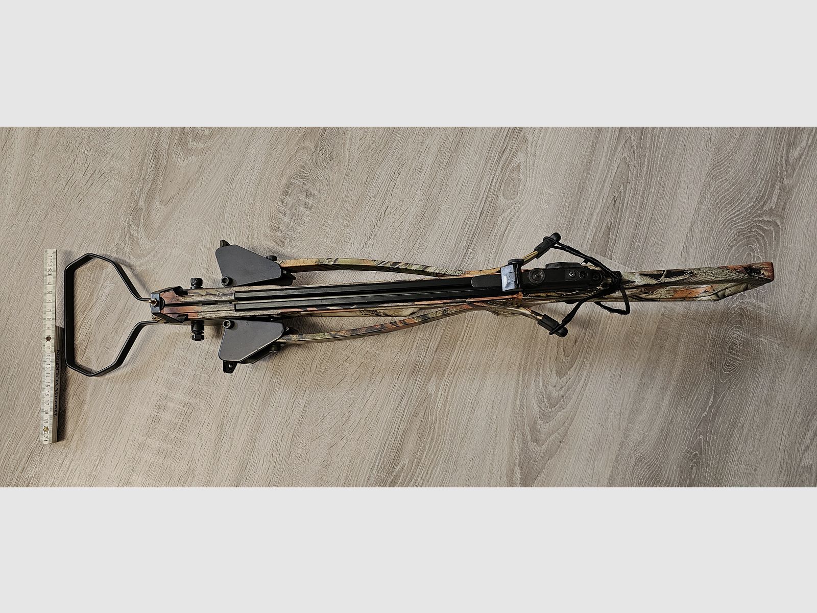 Recurve crossbow double set: 2x Skeleton Hunter 120 lbs (Camo & Black) foldable, 45 bolts, spare string