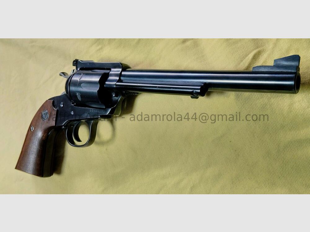 Sturm. Ruger & Company INC , Southport Conn. USA Bisley Blackhawk