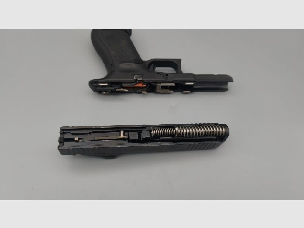 Glock 17 Gen5 MOS FS mit Holosun SCS MOS GR auch als Wechselsystem möglich 9mmLuger