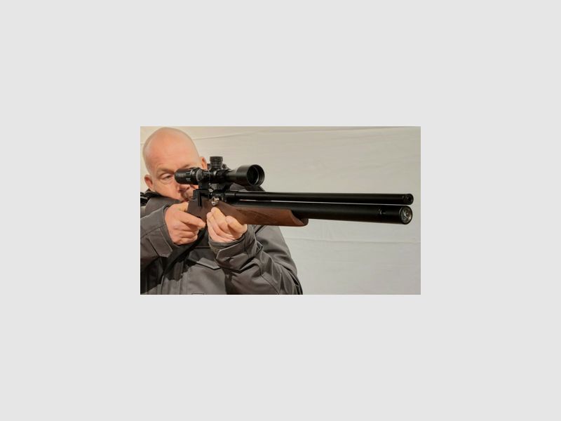 FX Dreamline Classic Walnut PCP Luchtbuks, afbeelding 5 van 15