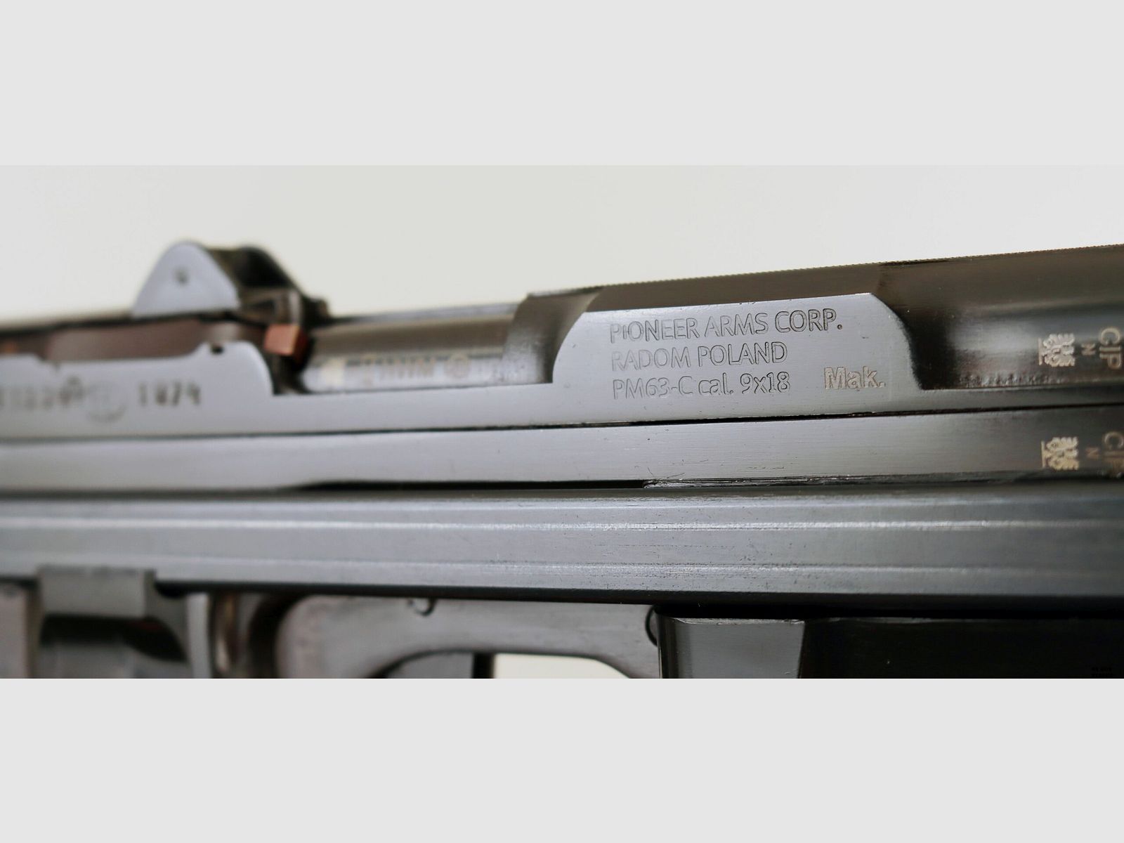 Pistole Pioneer Arms Radom mod. PM63C Kal. 9×18 makarov Matr. DT1334P, Bild 7 von 14