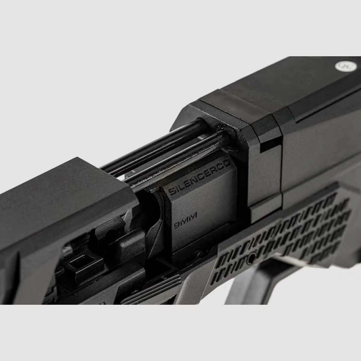 SilencerCo Maxim 9 CO2 Blowback Airsoft Pistolet w Czarnym od Krytac, zdjęcie 6 z 7