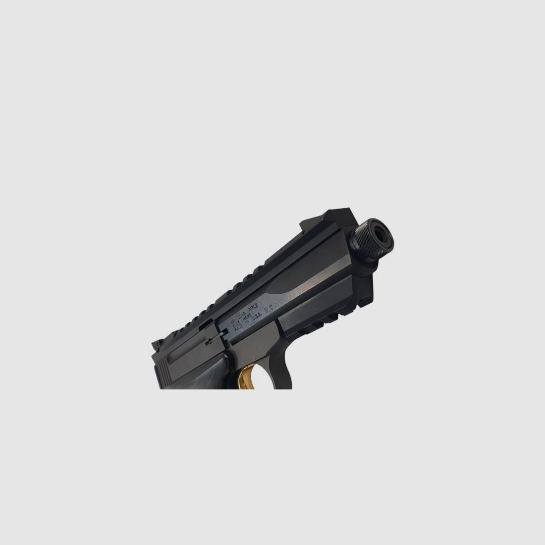 USED - BROWNING BUCK MARK BLACK LABEL PISTOL .22LR THREADED + 2 MAGAZINES, image 6 of 11