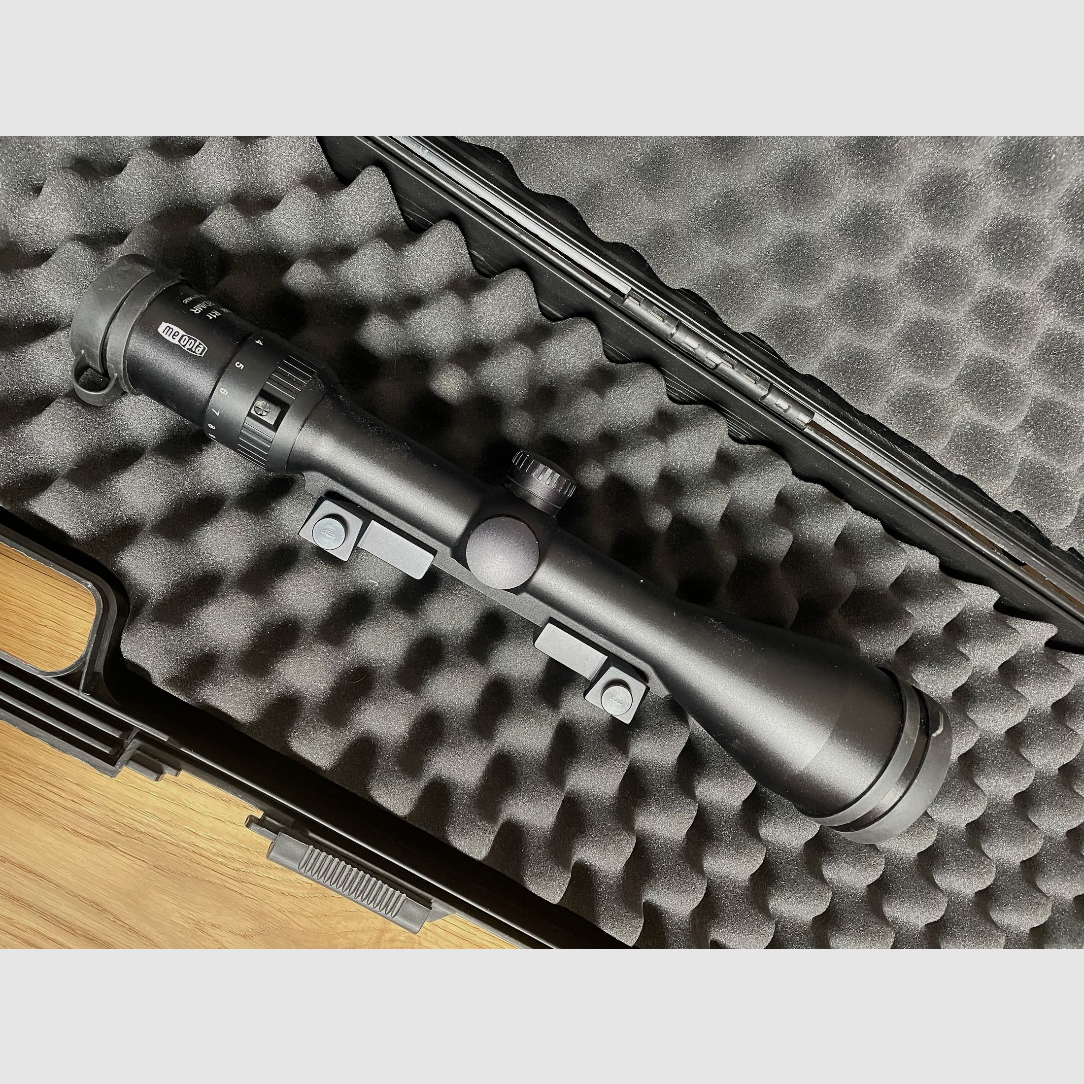 Meostar R1r 3-12x56 RD/MR